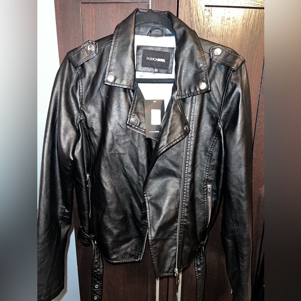 Fashion Nova Women's Black Leather Jacket